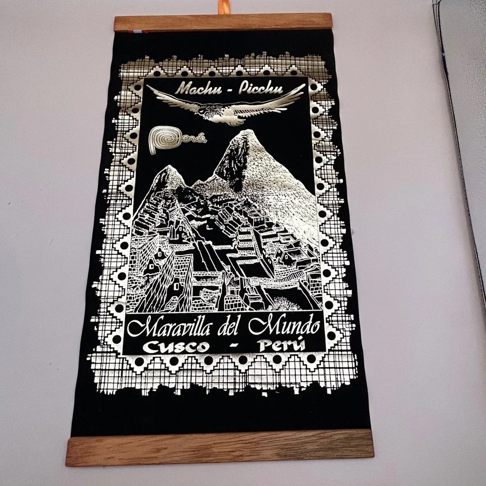Machu Picchu Peru Velvet Wall Hanging Scroll Maravilla del Mundo Cusco Silver